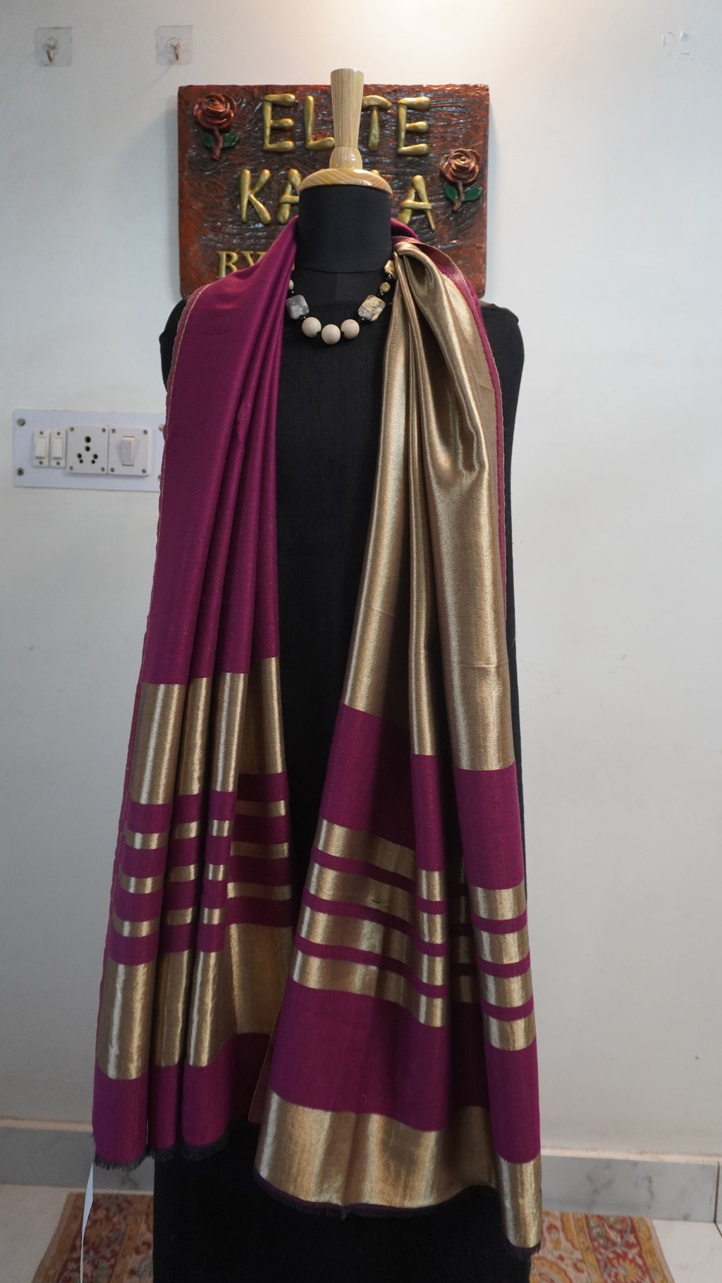 Purple fine wool reversible stole with zari and striped detailing