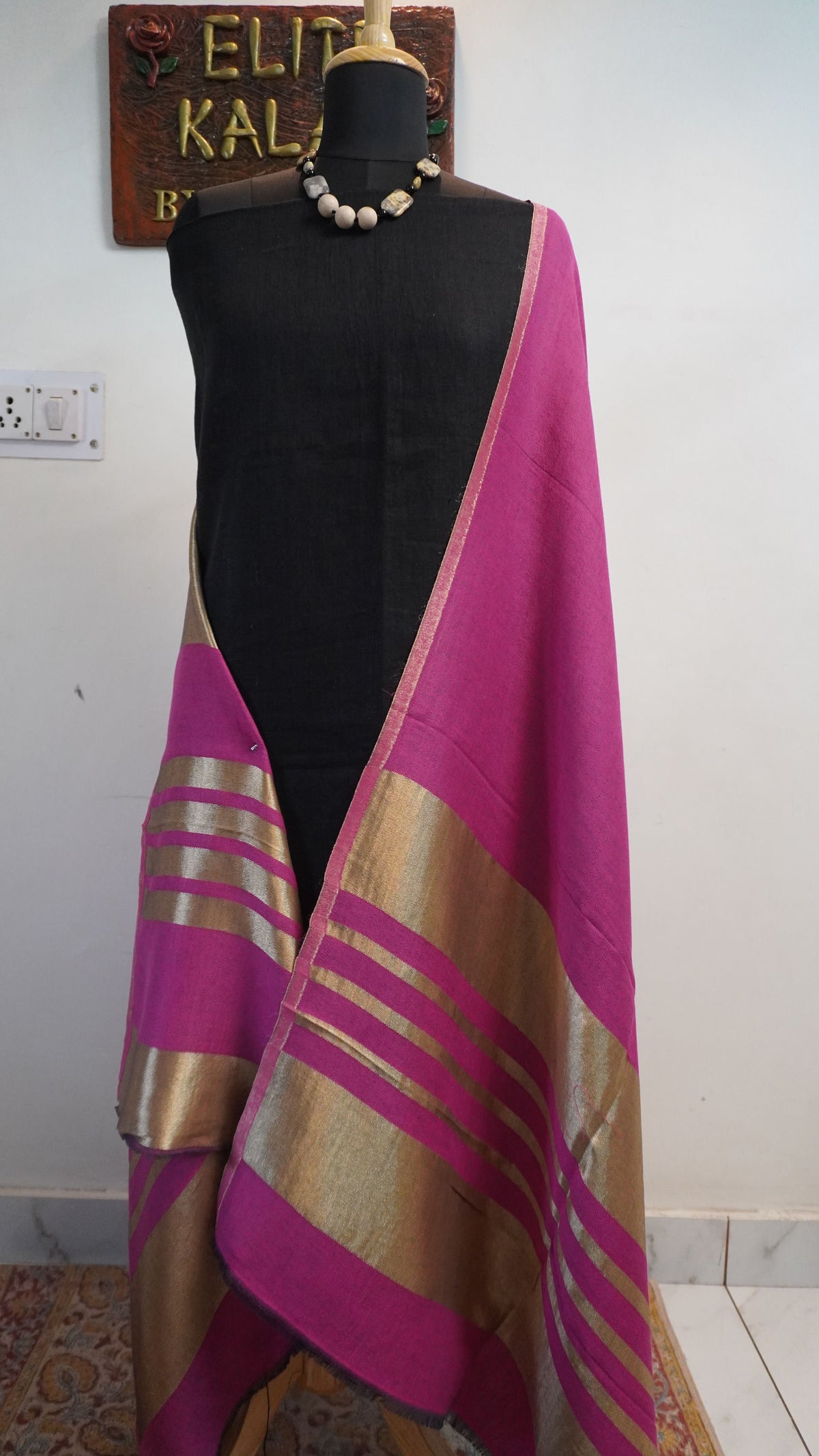 Pink fine wool reversible stole with zari and striped detailing
