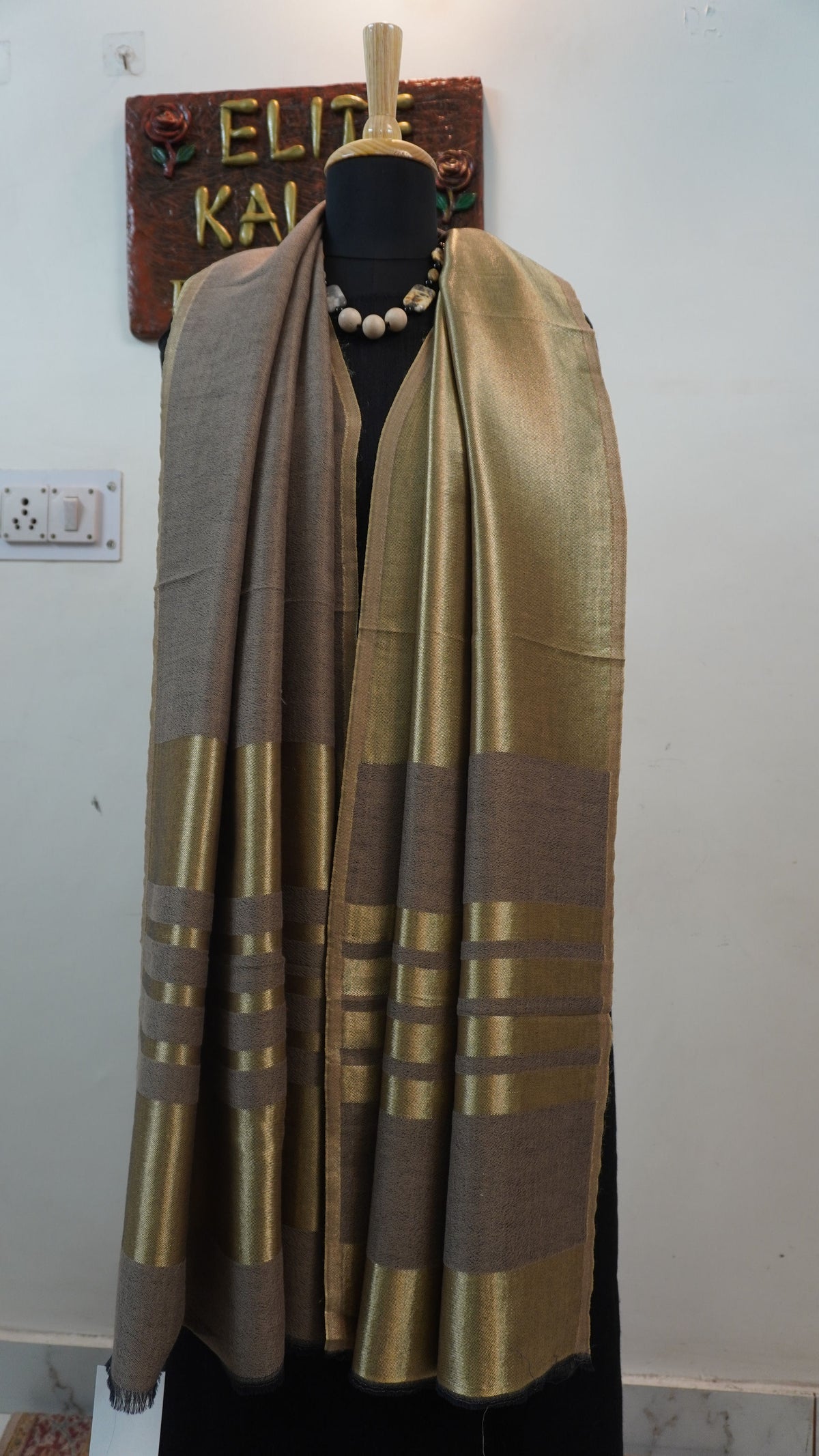 Beige fine wool reversible stole with zari and striped detailing