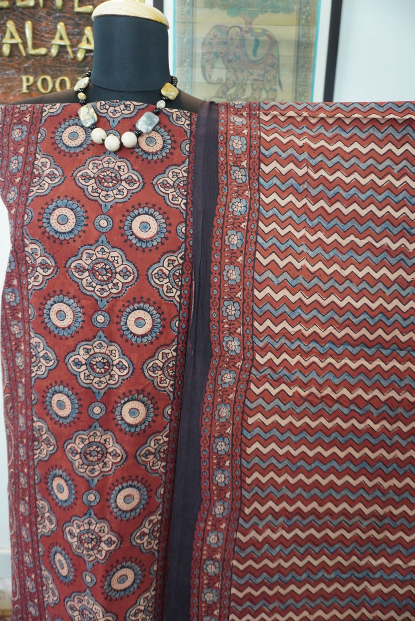 Ajrakh handblock cotton 3 piece suit in red rust with all-over pattern and border, Design 5