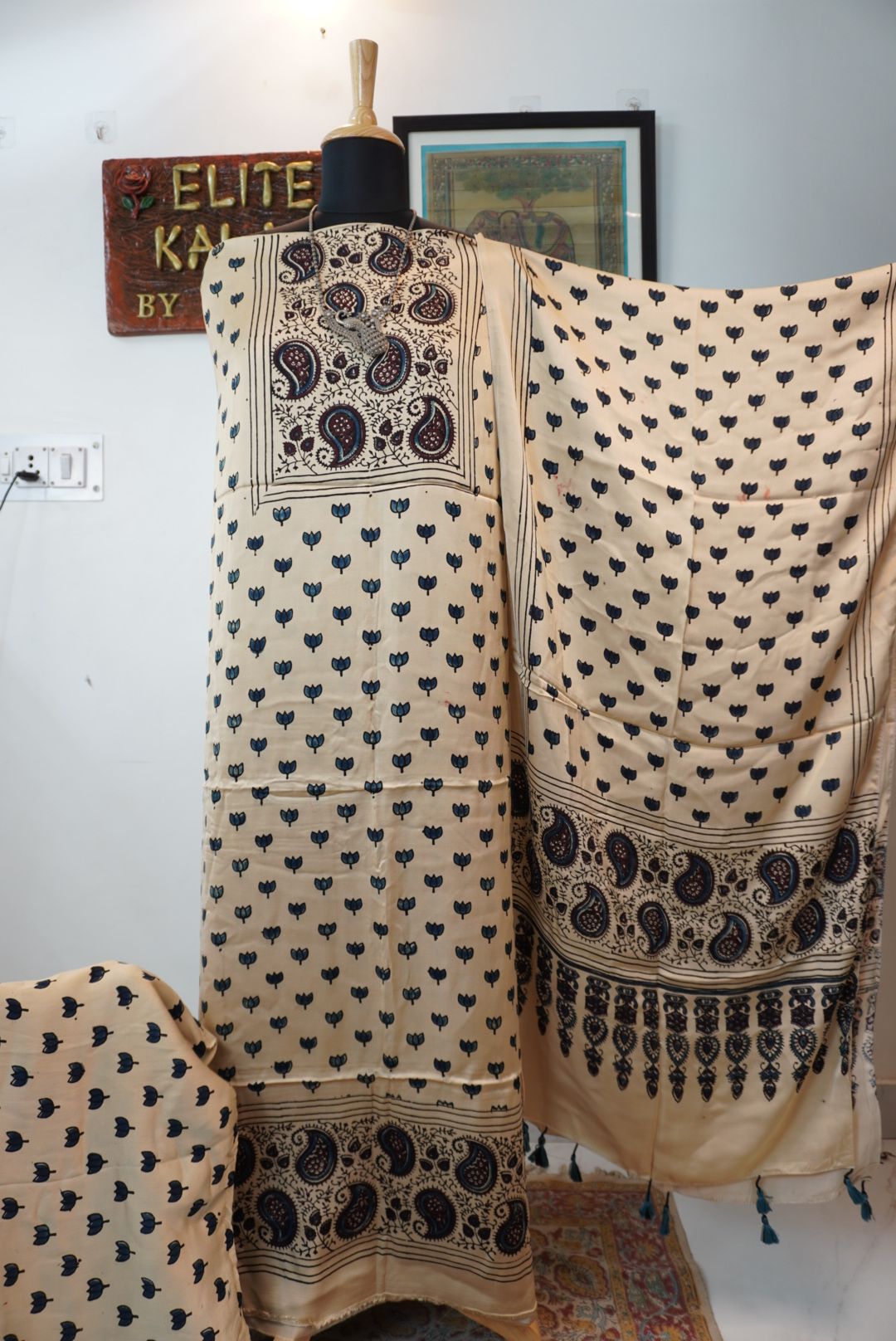 Ajrakh handblock modal 3 piece suit with stole/Ivory/small lotus design