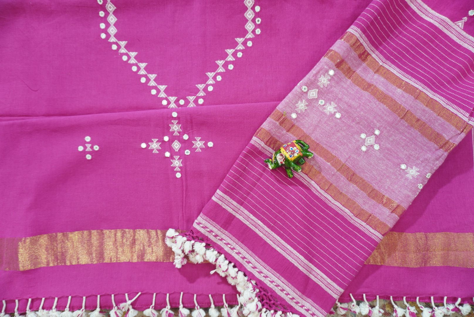 Bhujodi Kala Cotton suit fabric