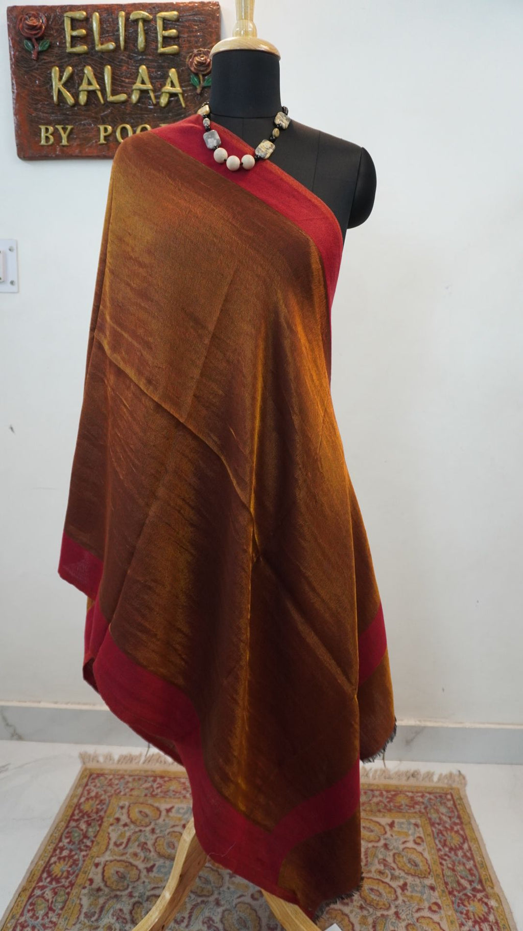 Red fine wool reversible stole with zari detailing and a border