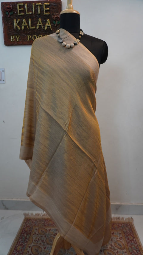 Fine wool reversible stole with zari detailing and contrasting gold bands in a solid-toned design
