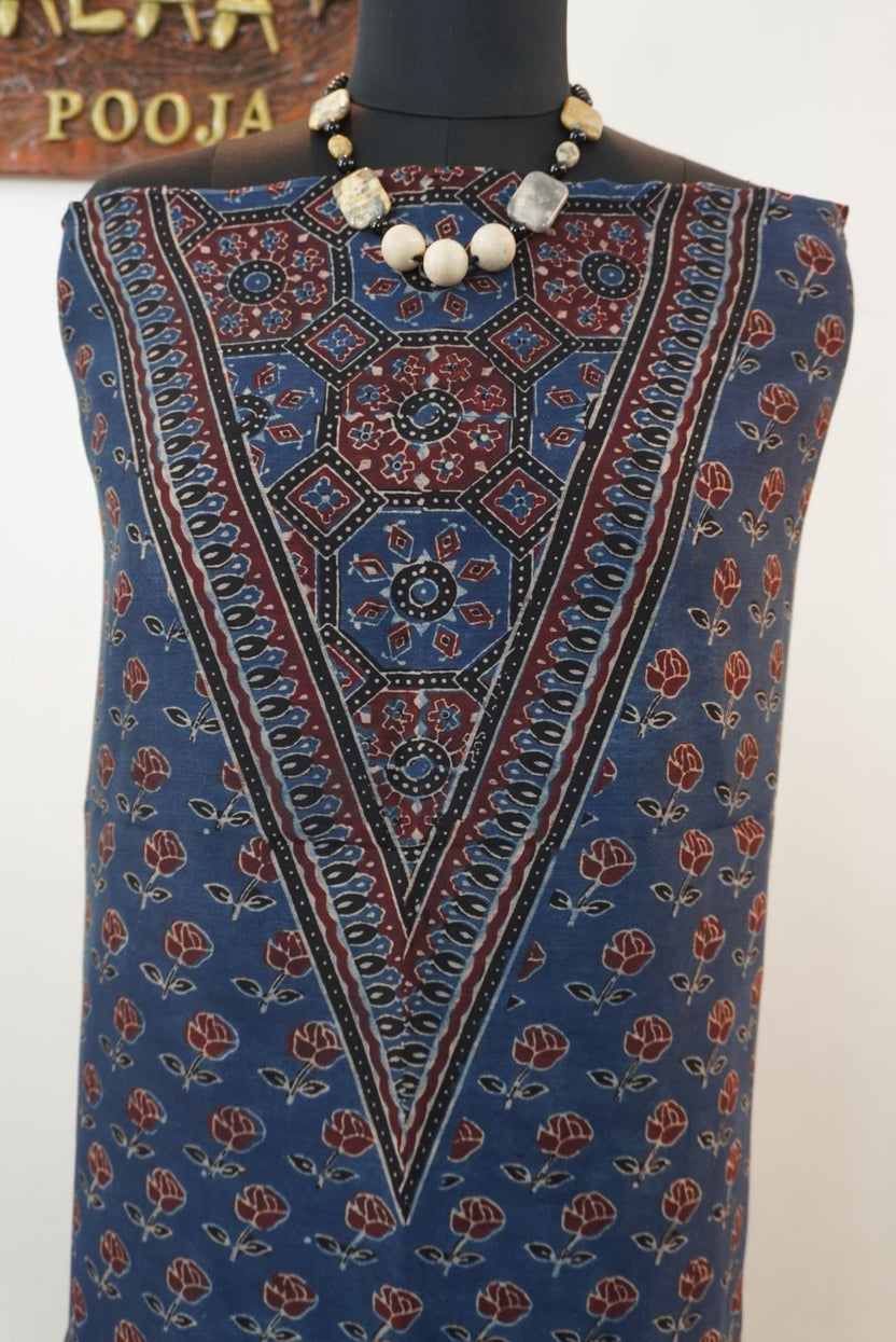Maheshwari silk 3 piece suit set in indigo blue with Ajrakh block print and border detail