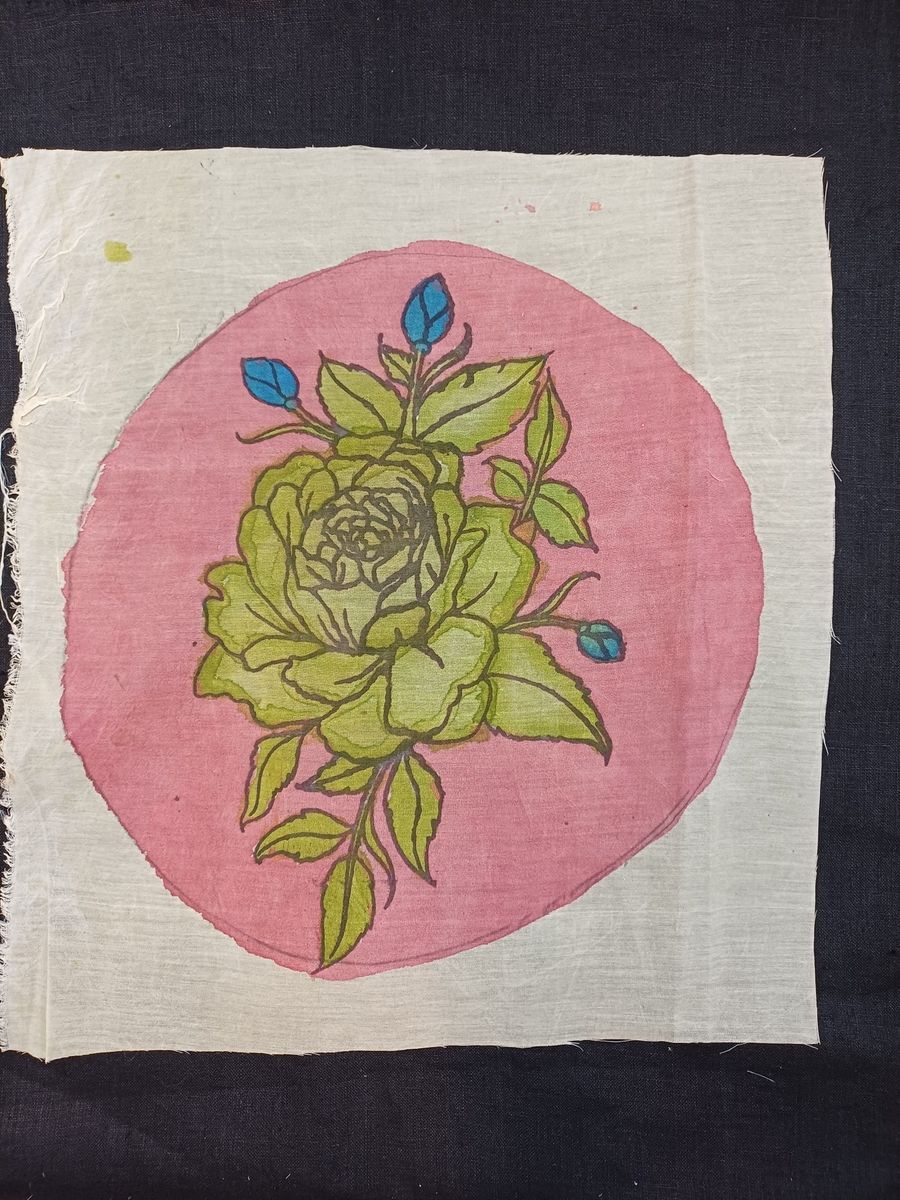 Pink round Kalamkari Bangalore Silk patch with a clean circular shape and 11 inch diameter