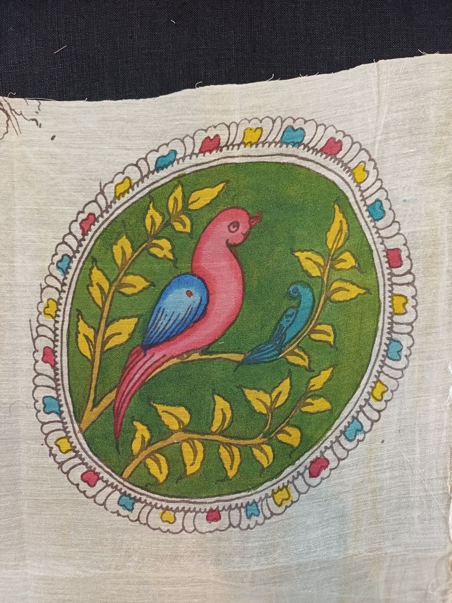 Cream round Kalamkari silk patch with bird design and border