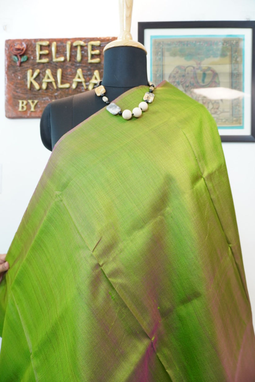 Mehendi green Katan silk plain saree with solid pattern and visible border