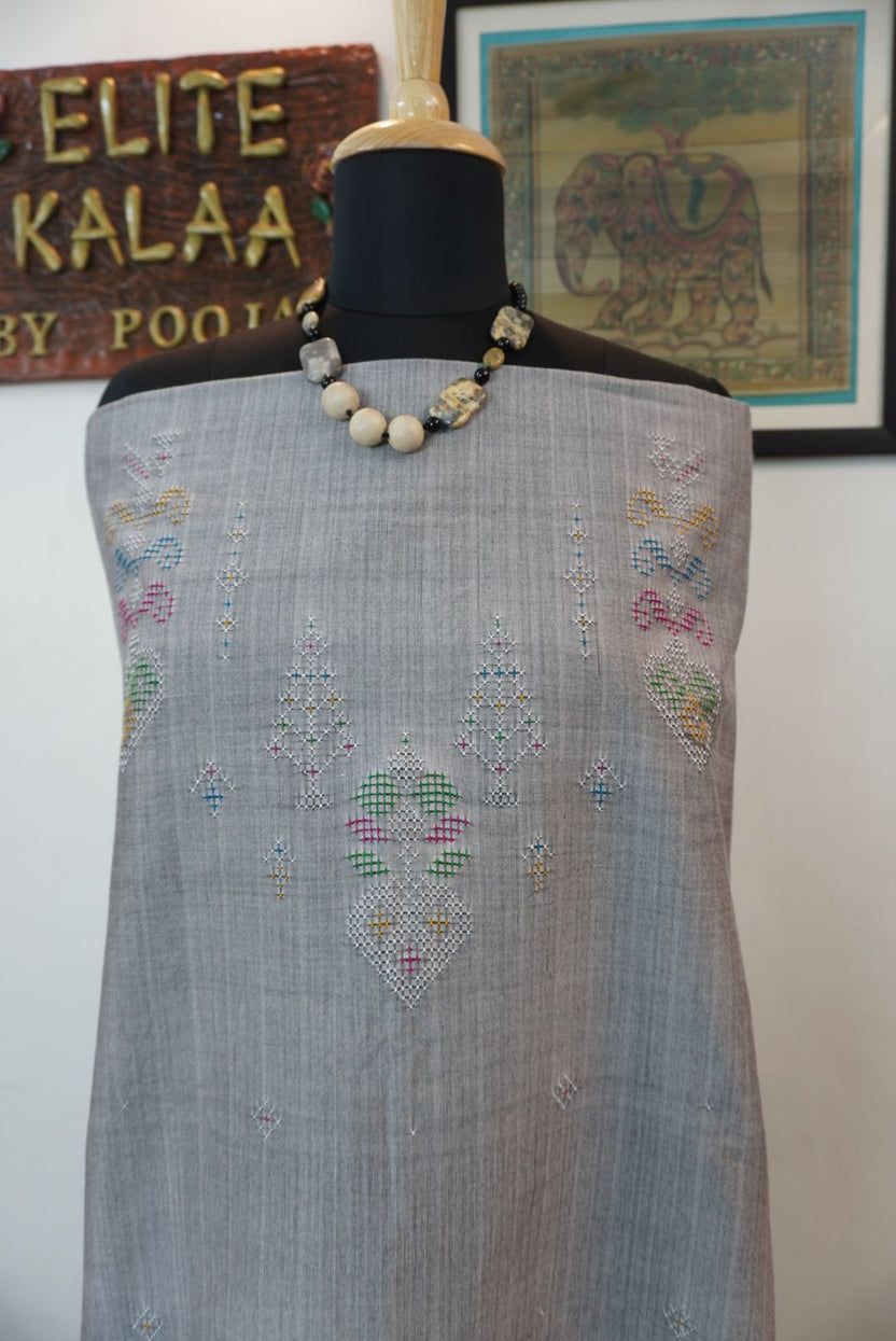 Tangaliya cotton 3 piece suit material in grey with military green dupatta, border detail and tassels