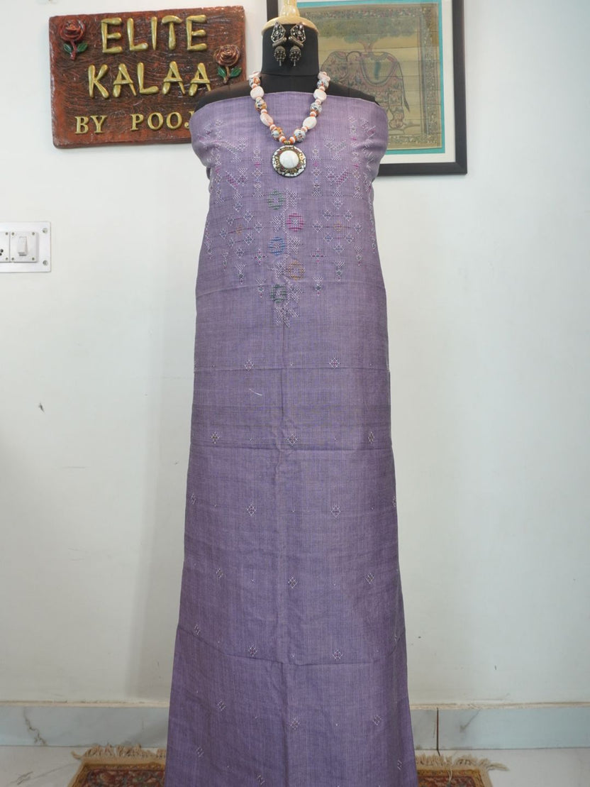 Dusty lilac cotton Tangaliya kurti fabric with an all-over bird pattern