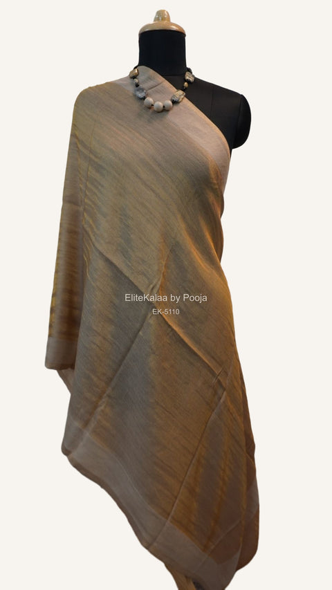 Fine wool reversible stole with zari detailing and contrasting gold bands in a solid-toned design